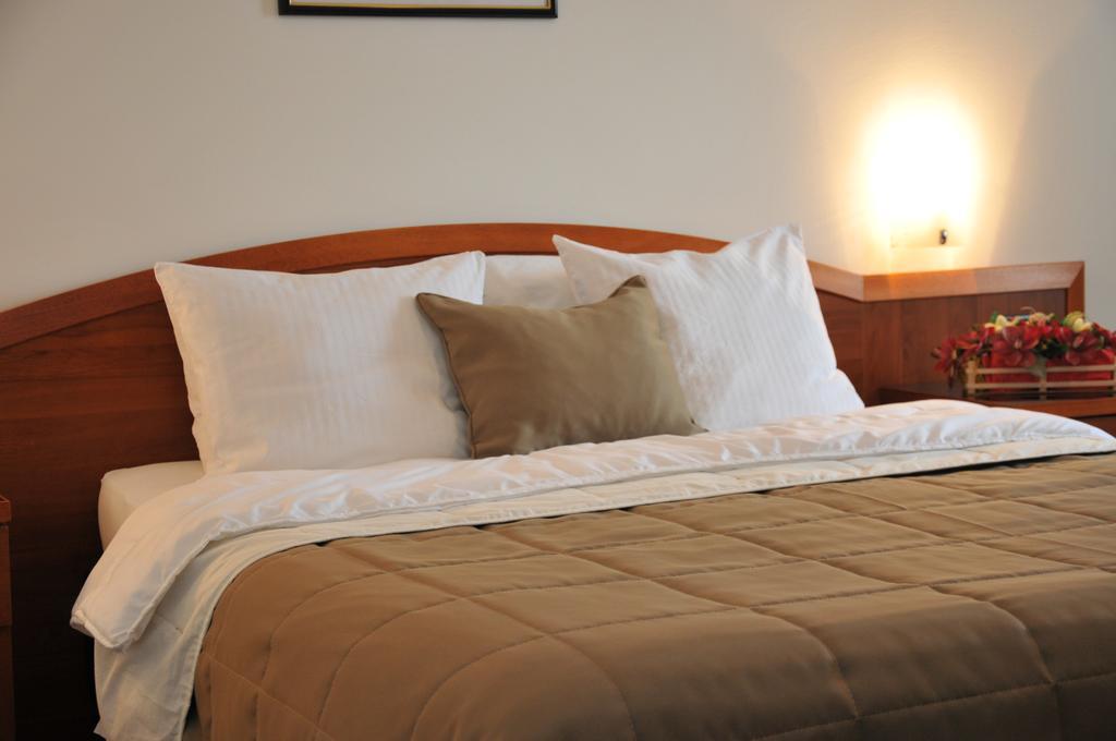 Hotel Terex Naselje Starosjedilaca Kültér fotó