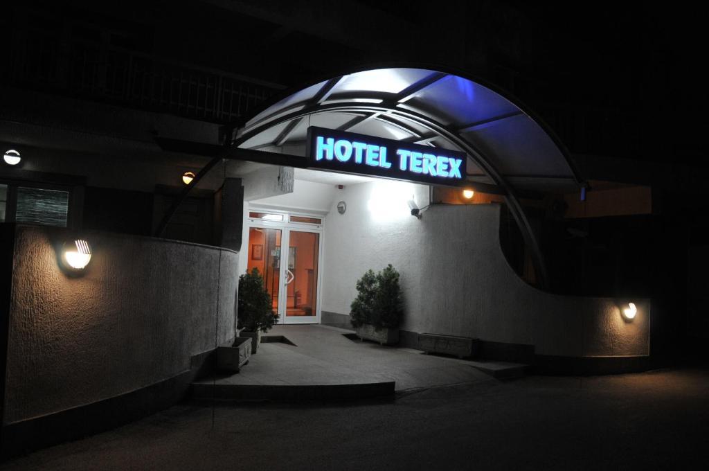 Hotel Terex Naselje Starosjedilaca Kültér fotó
