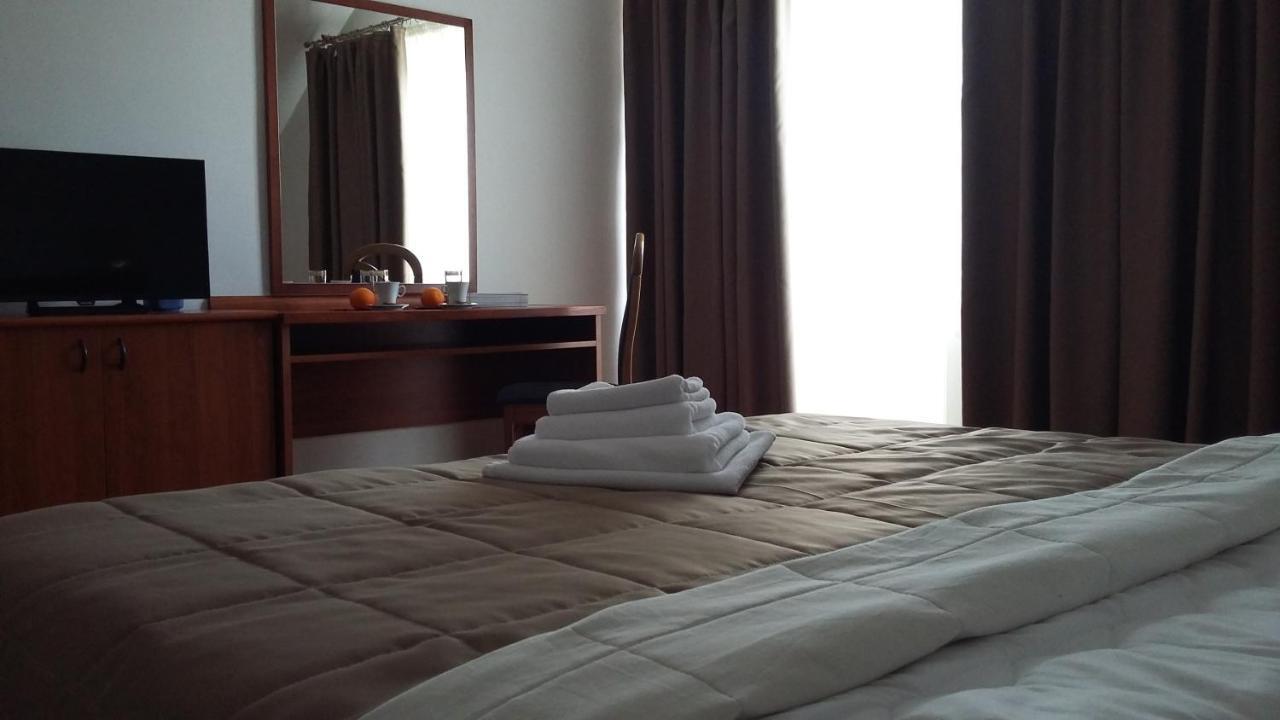 Hotel Terex Naselje Starosjedilaca Kültér fotó